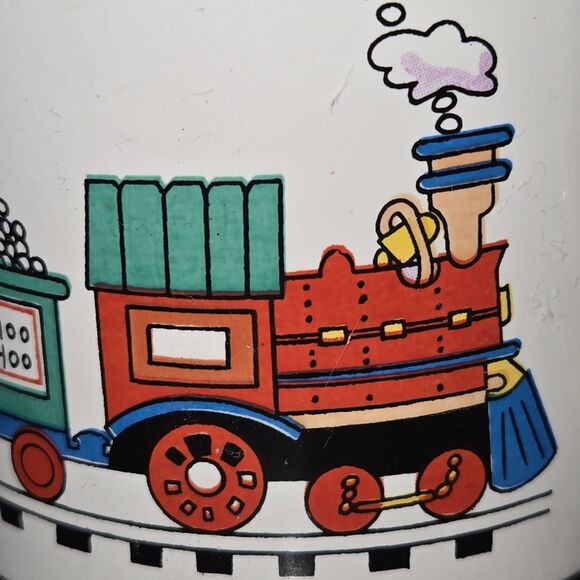 Vintage Unbranded Ceramic Christmas Train With Candy Cane Handle Coffee Cup Mug - Picture 8 of 13